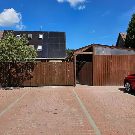 100m Od Plazy Privatunterkunft