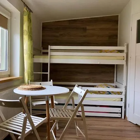 100m Od Plazy Privatunterkunft *